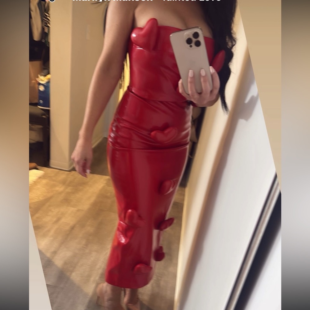 Red Puffy Hearts Strapless Dress ❤️❤️❤️as seen on Bre Tiesi of Selling Sunset 💃🏻